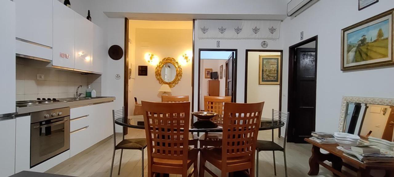 Pisa Central Station Room Rent Exterior foto