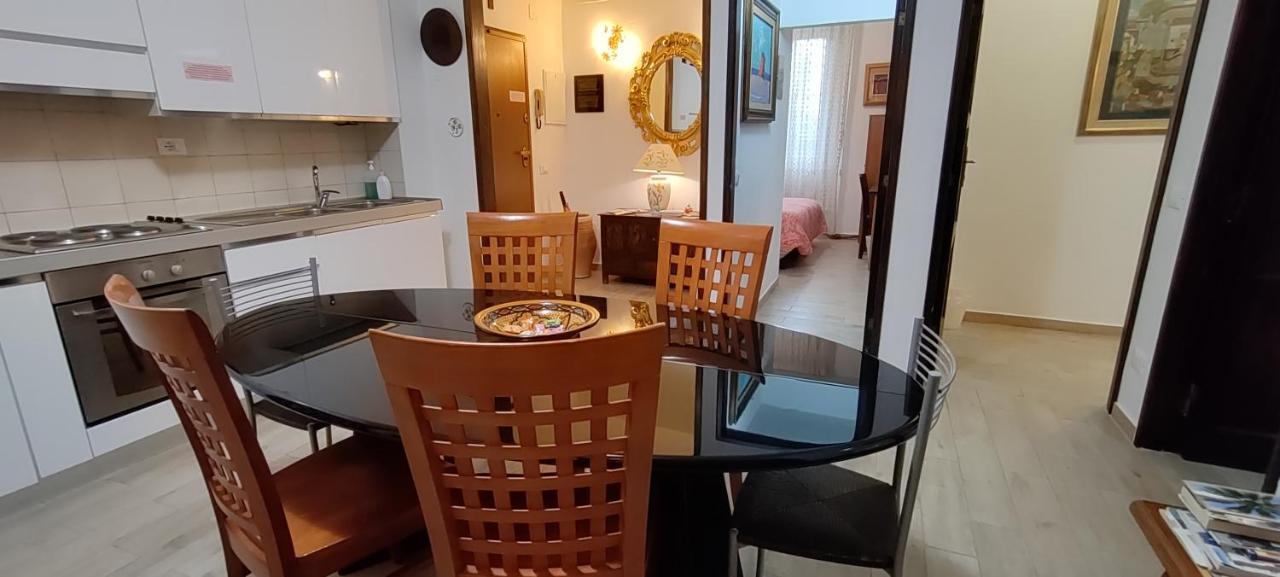 Pisa Central Station Room Rent Exterior foto